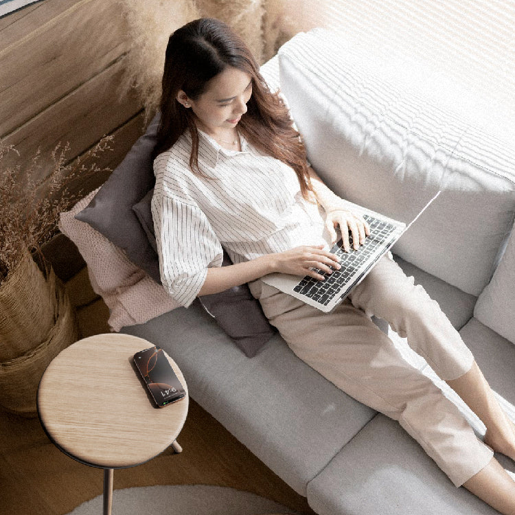 Cymbal Wireless Charging Table with Built-In Ambience Light and Speaker