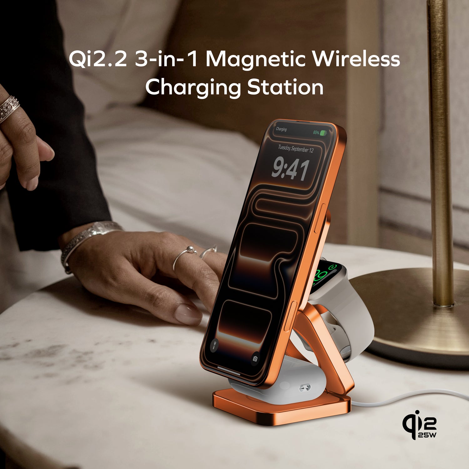 1-Charge Q.Port² 折疊 Qi2.2 三合一無線充電座