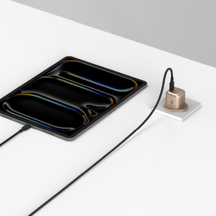 1-Charge 1 連接埠 30W 充電器
