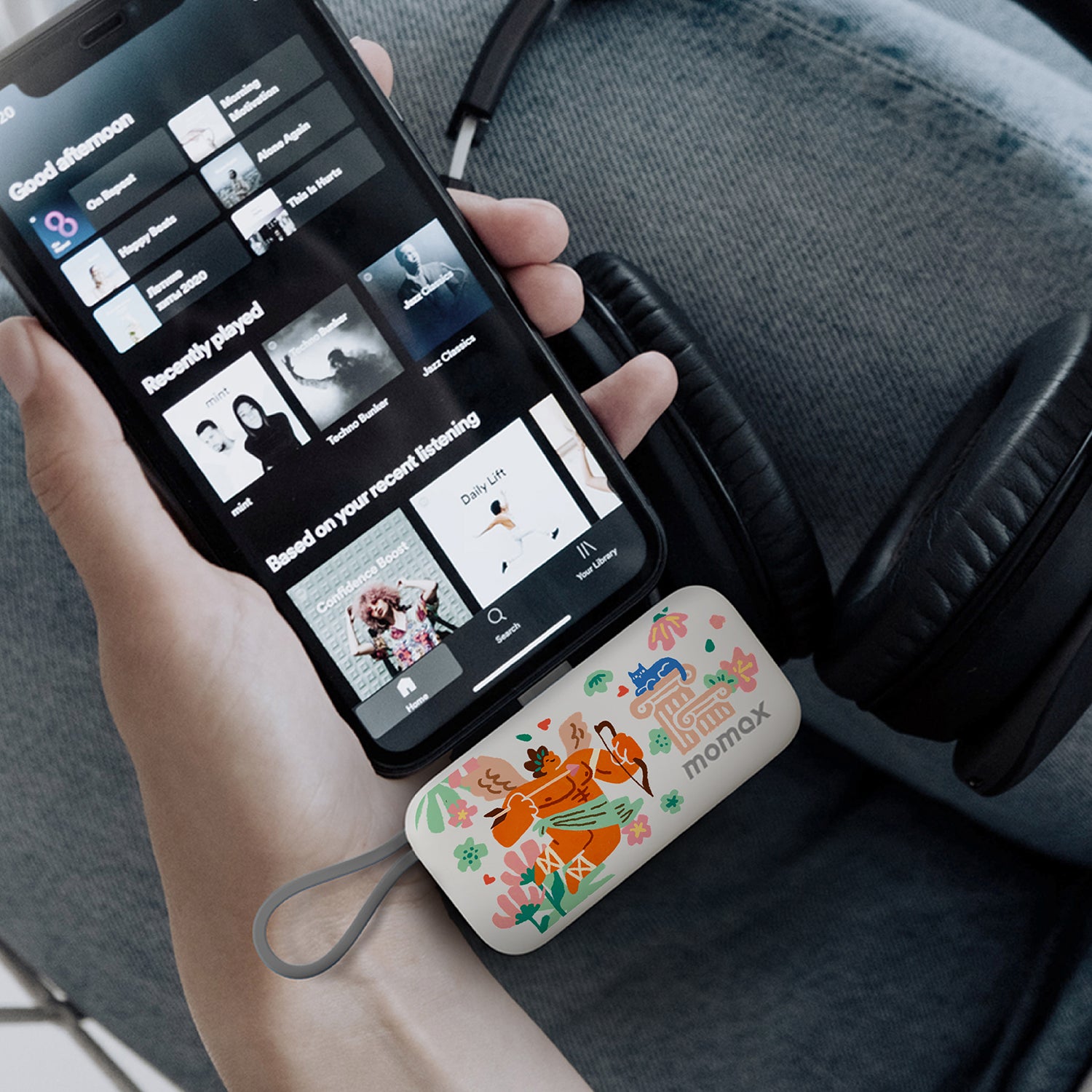 1-Power Mini 5000mAh built-in foldable USB-C power bank (Valentine's Limited Edition - Cherry Blossom)